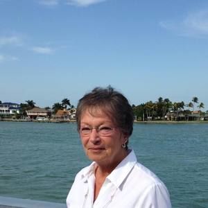 Meet your Posher, Debbie